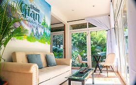 Sarnai Atitlan
